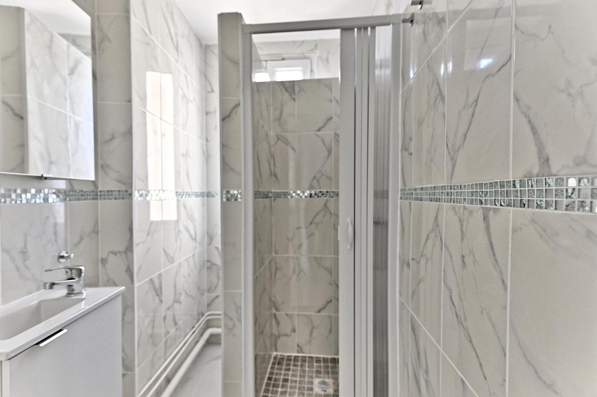 Appartement Paisible Et Moderne - Gagny Exteriér fotografie